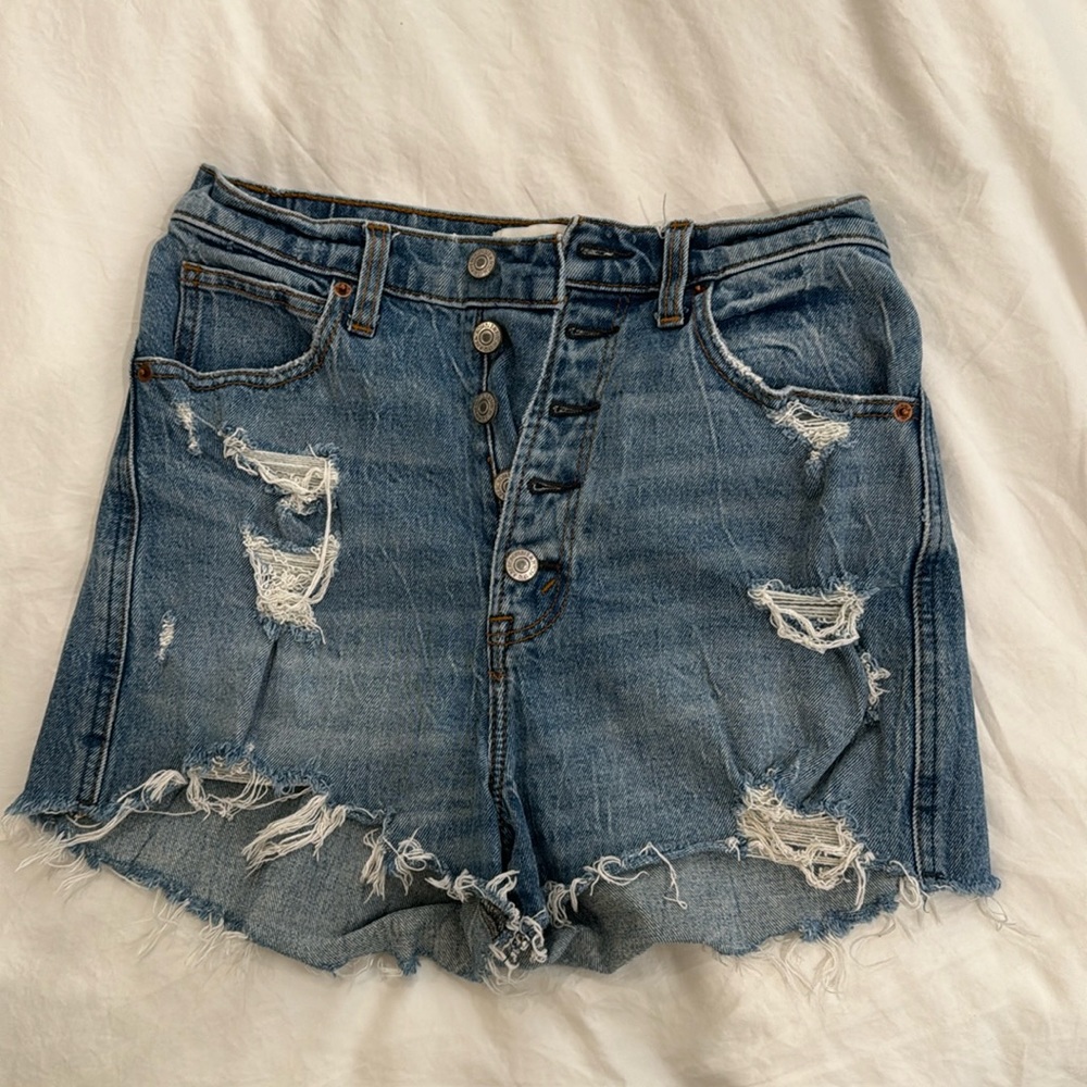 Abercrombie Curve Love Ultra High Rise Mom Short